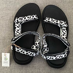 TEVA Dalmatian print HURRICANE XLT2 sandals.